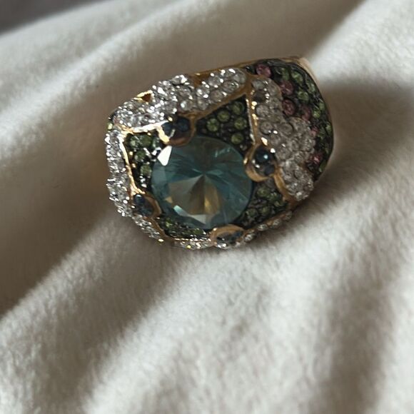 Bee Vintage Cocktail Ring! - Picture 2 of 8